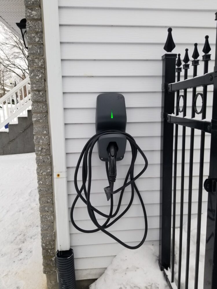 intensite-electrique-realisations-bornes-recharge-20200112-144206