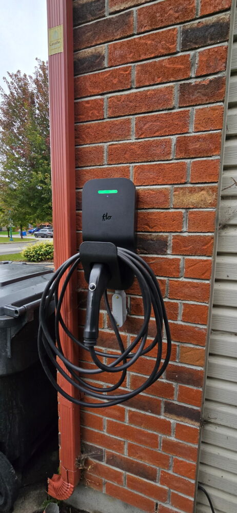 intensite-electrique-realisations-bornes-recharge-3607261034067875319